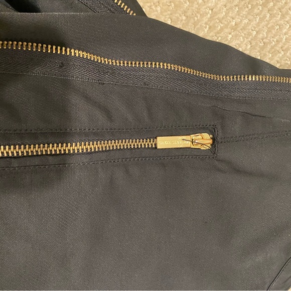 Michael Kors black vest size small - Picture 2 of 4